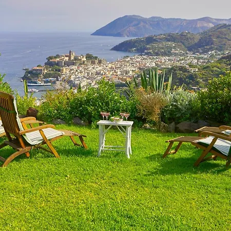 Villa Casa Nostra, Stunning, Elegant In With Pool Lipari (Isola Lipari)