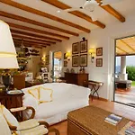 Villa Casa Nostra, Stunning, Elegant In With Pool *